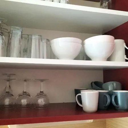 Flat With Swimming Pool Near The דירה סנרי-סור-מר